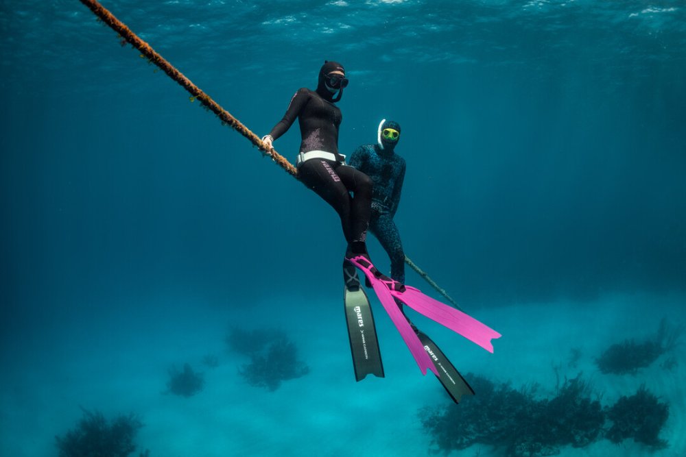 freediver underwater (c) Pedrag Vuckovic