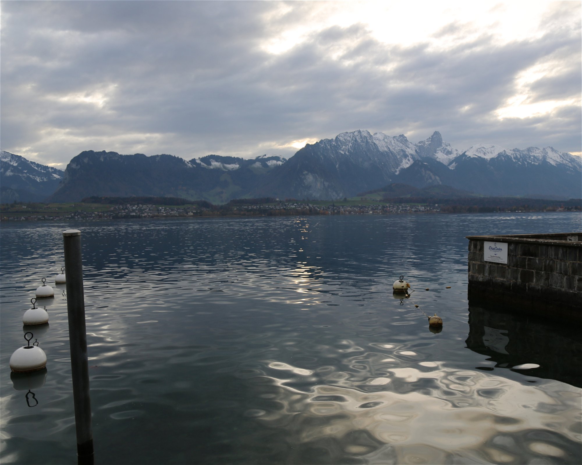 Dive Center Thunersee, 3652 Hilterfingen