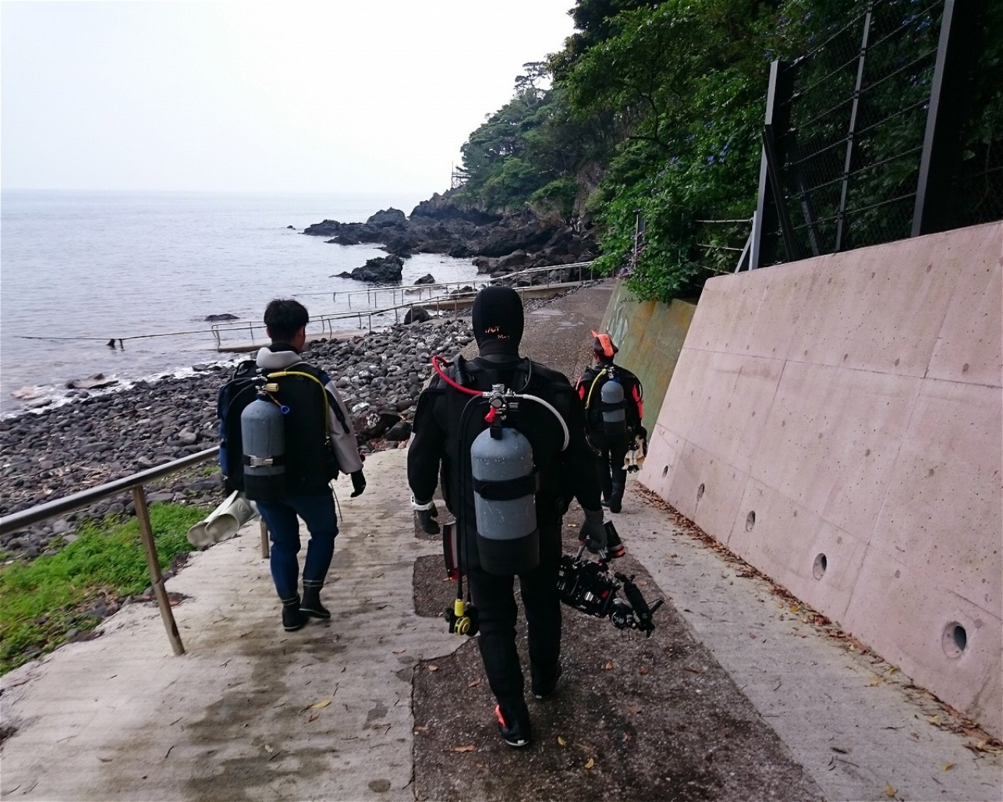 SSI Service Center Japan, 101-0051 Chiyoda-ku