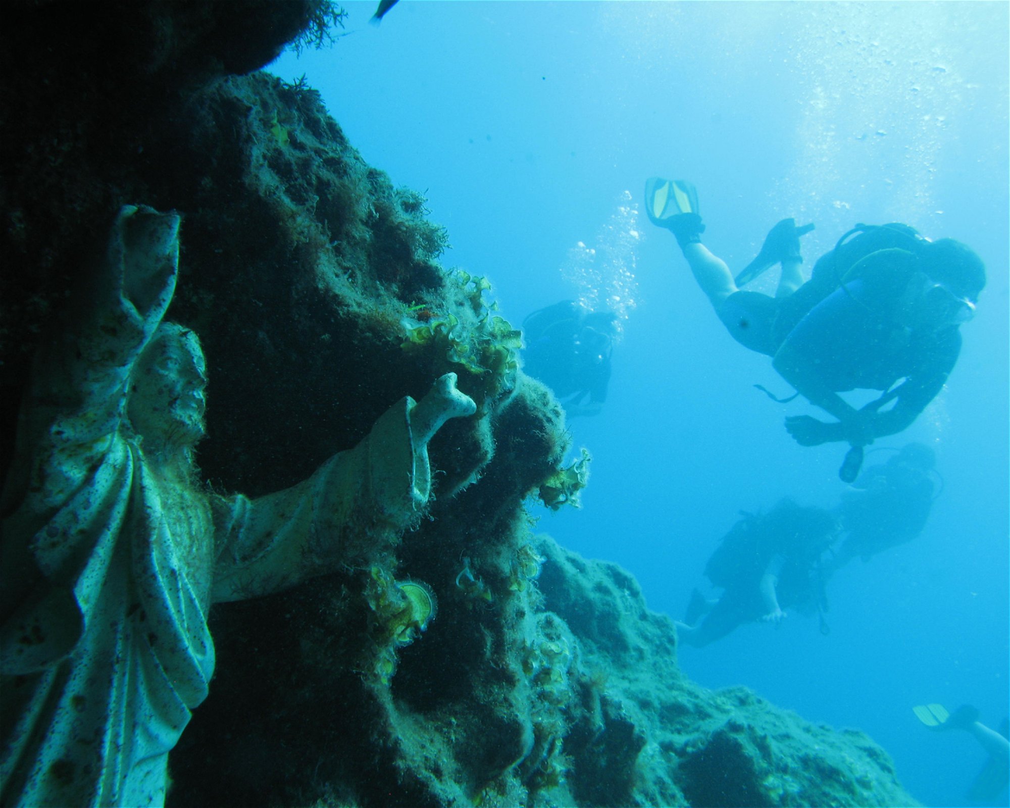 H2O Diving Center, 85100 Rhodes