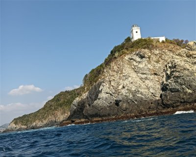 El Faro  (★4.9)