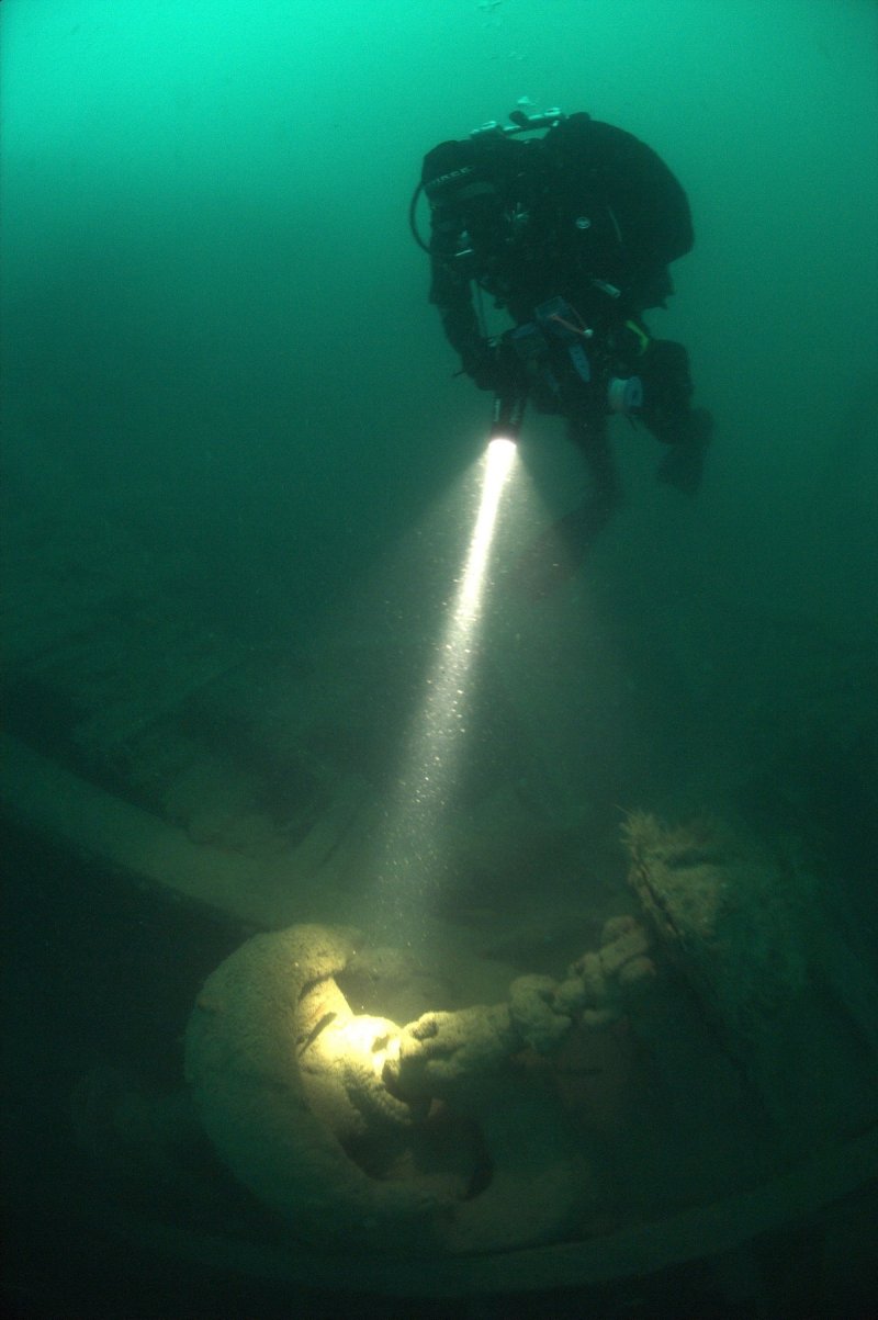 Diving the Salsette Wreck
(c) Steve Jones