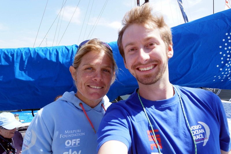 At sea, Boat Captain Liz Wardly was responsible for the operation of the sensors in the team "Turn the Tide on Plastic" (here with Sören Gutekunst from the "Ocean of the Future") - in addition to the already demanding tasks during the race.
(c) Sören Gutekunst / Ozean the future