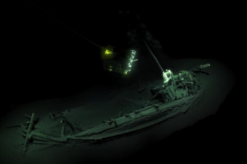 The oldest intact shipwreck in the world discovered in the Black Sea (c) Black Sea MAP/EEF Expeditions