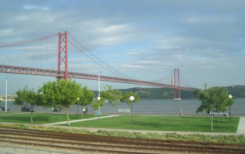 The Tagus River near Lissabon (c) Herbert Gfrörer