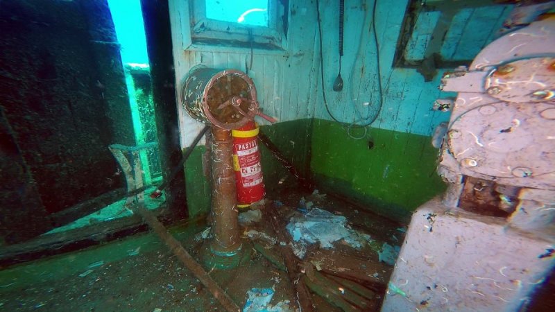 Diving the Plavi Jadran (c) Kurt Leidl