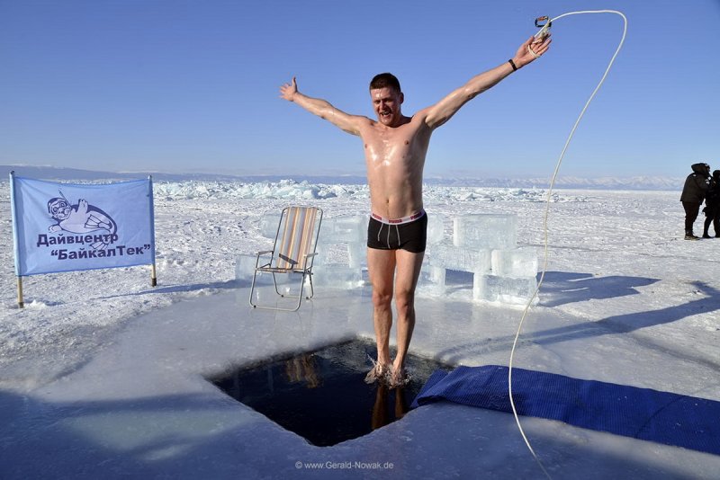 A refreshing jump into the lake after the heat of the