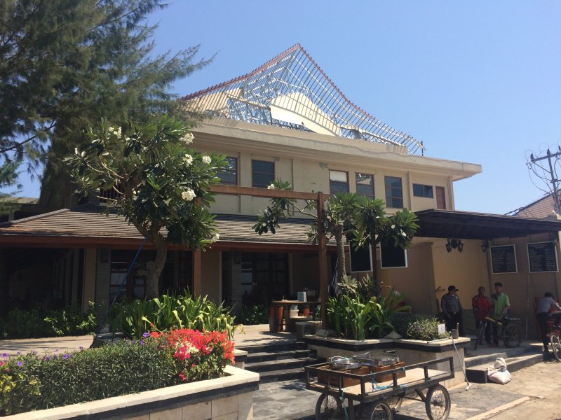 4 star 150 room Resort Villa Ombak without its roof