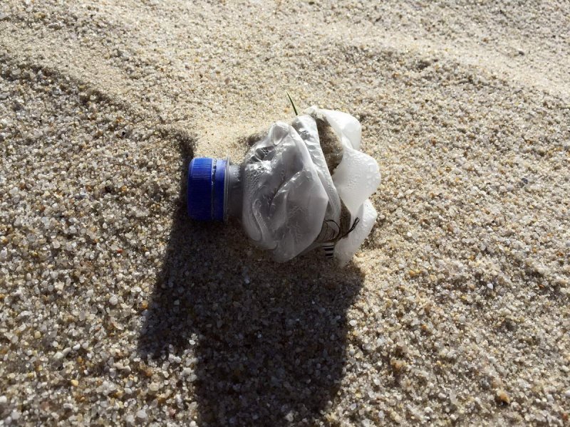 Plastic waste on Westbeach - Sylt, (c) Olaf Klodt