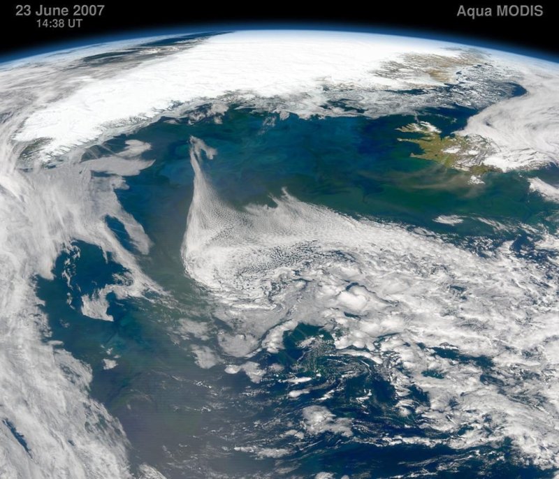 Algal blooms in the North Atlantic - a mosaic of green swirls reaches the productive and dynamic waters of the subarctic Atlantic Ocean, (c) NASA