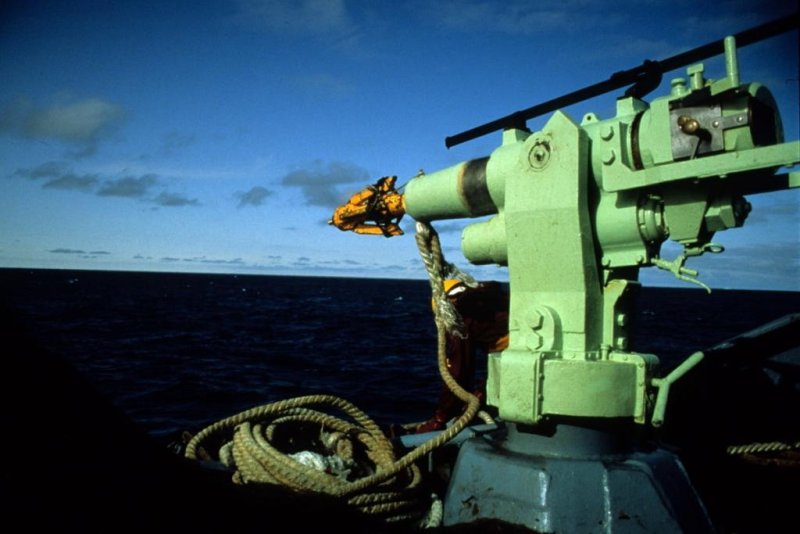 Whaling (c) Mark Votier/WDC