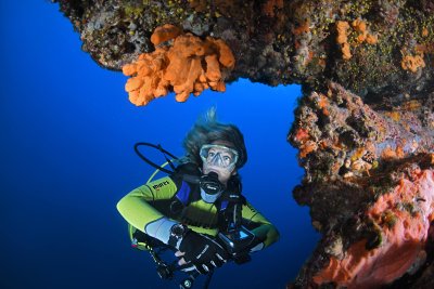 How Deep Can Scuba Divers Go? Scuba Diving Depth Limits Explained